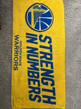 Golden State Warriors “Strength in Numbers” Yellow Fan Towel